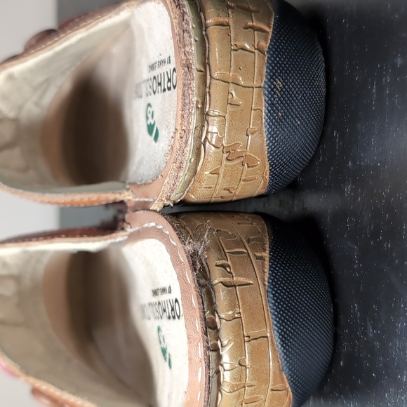 Ortho Solutions by Hans Leibniz Slip on Clogs Size 36 - Picture 12 of 12